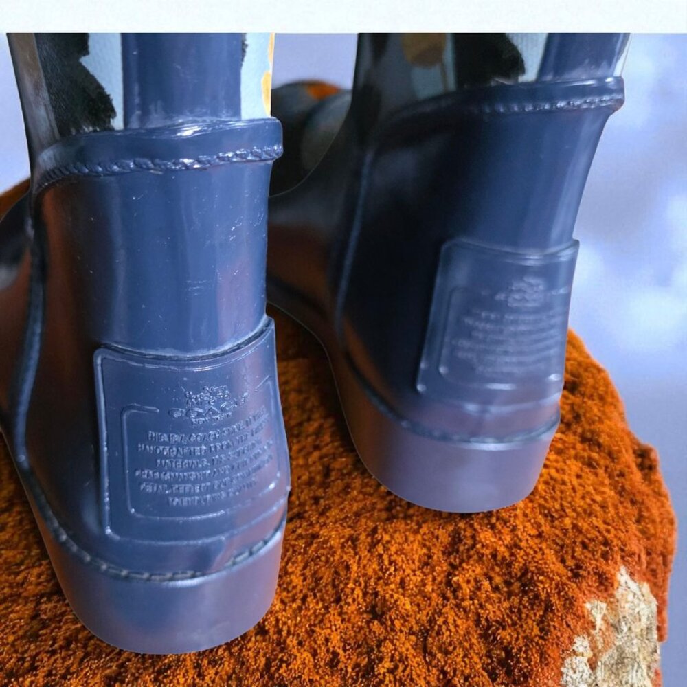 COACH (8) Rain Boots Midnight Navy Corn Powder Blue Lace in Back Boots - Picture 6 of 12